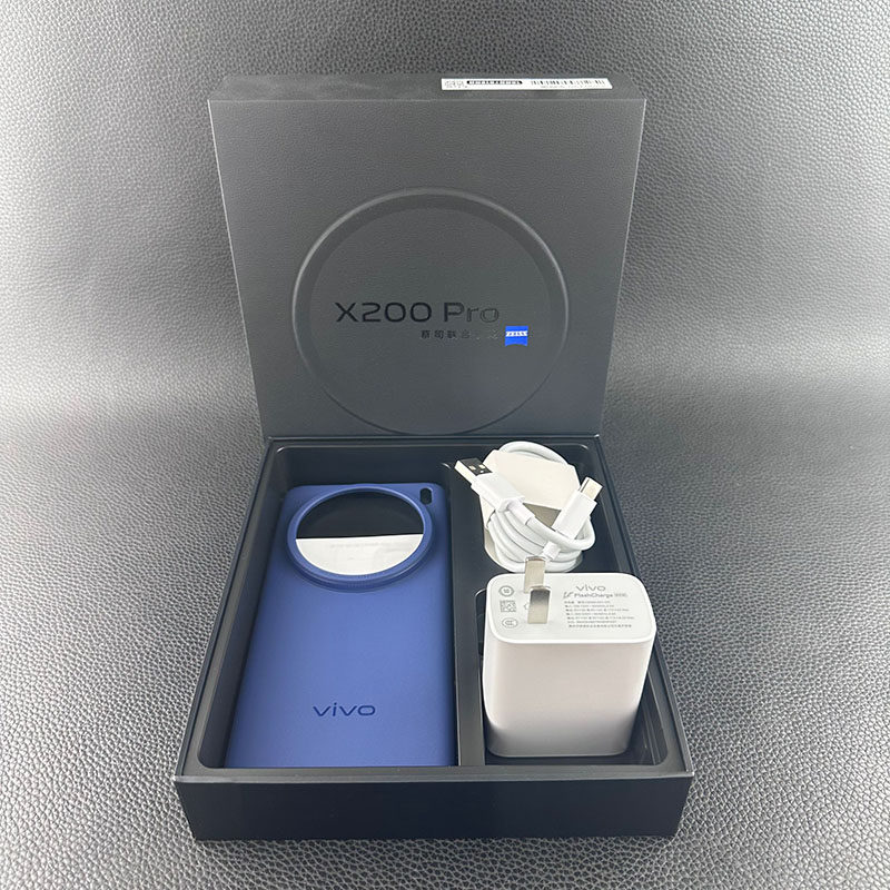 【美品】vivo X200Pro 256GB 箱・充電器・ケーブル付き Amazon | 【SIMフリー】Vivo X200 Pro 5G V2405A Dual Sim 256GB