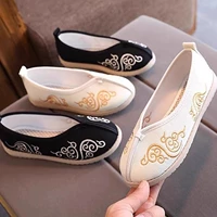 Черные туфли