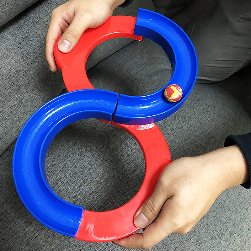 Boys and girls concentration training educational toys 3-5-7 years old kindergarten handheld balance ball rolling ball gift 6