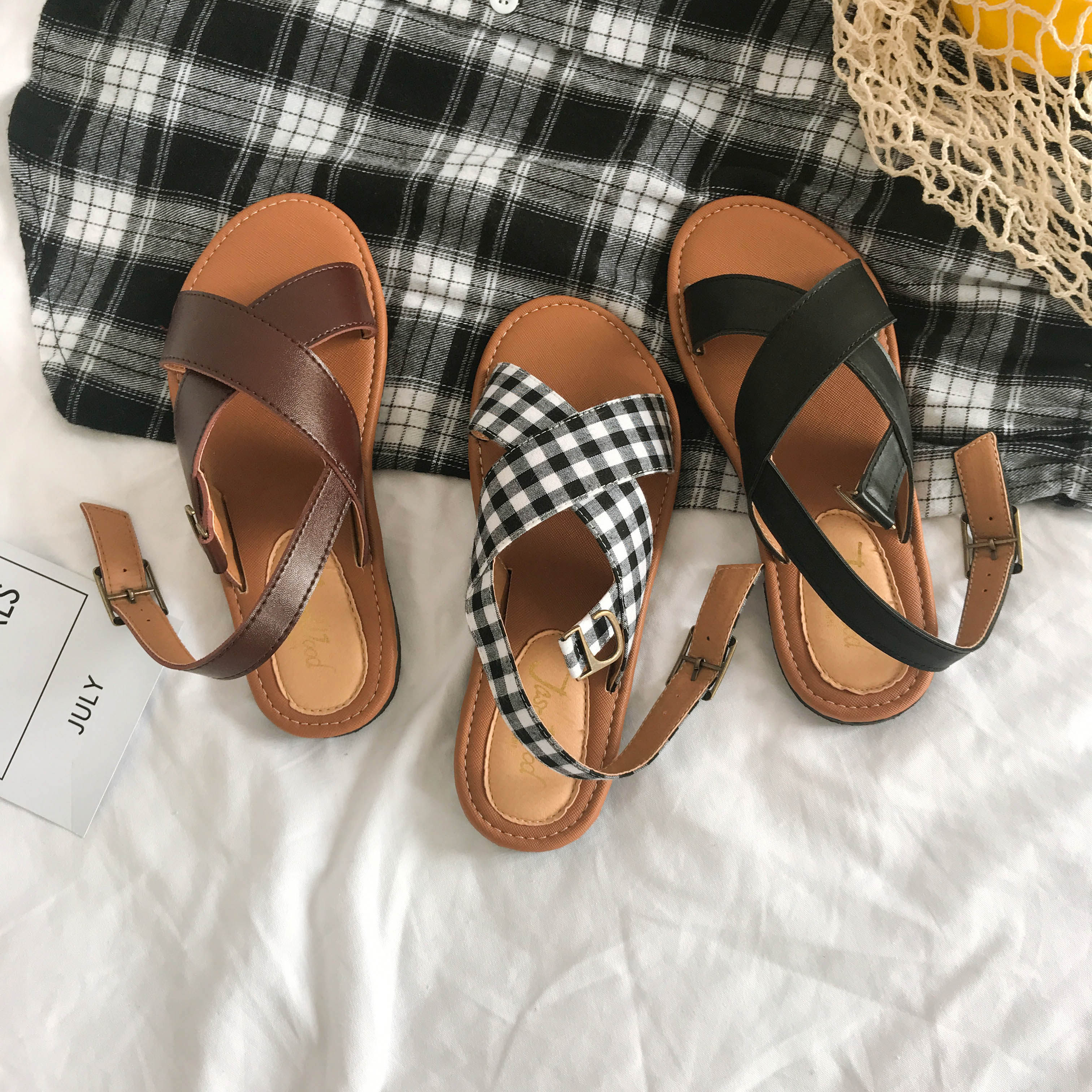 Soft-soled sandals women's 2022 summer new gentle fairy wind with skirt flat shoes students all-match ins trend