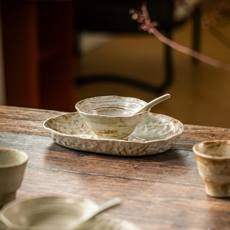 Rustic Ceramic Irregular-Shaped Bone Dish, Small Tavern, Yunnan-Guizhou-Sichuan Restaurant Table Setting Set, Four-Piece Tableware Set Rustic Ceramic Irregular-Shaped Bone Dish, Small Tavern, Yunnan-Guizhou-Sichuan Restaurant Table Setting Set, Four-Piece Tableware Set