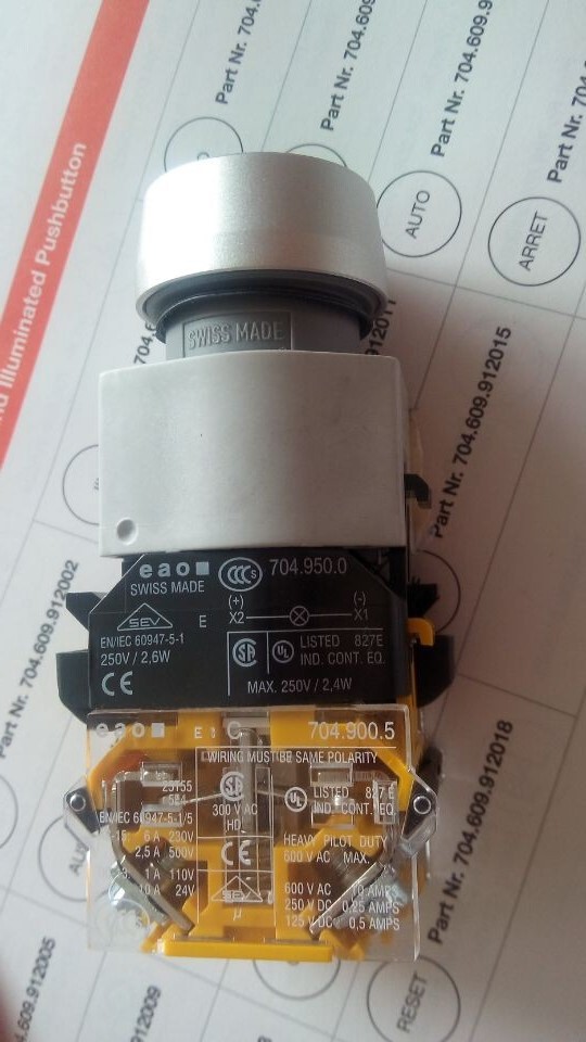 Swiss EAO button switch 704 062 0 900 3 lamp beads