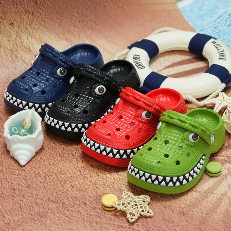2026 New Cartoon Crocodile Dinosaur T-Rex Breathable Shoes Soft and Comfortable Children's Parent-Child Sandals Clogs