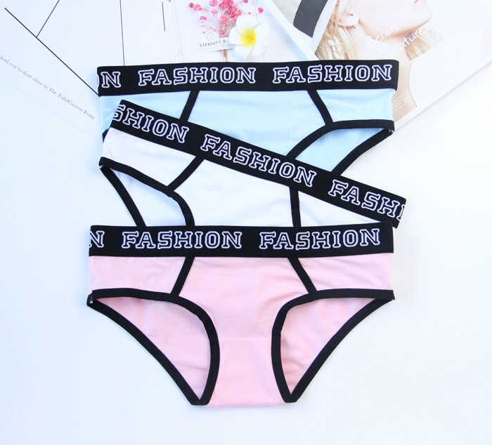 Đồ lót của phụ nữ bông tinh khiết nhỏ tươi tam giác rừng sexy eo thấp cạnh rộng thoáng khí nghệ thuật đơn giản cô gái quần đáy - Giống cái
