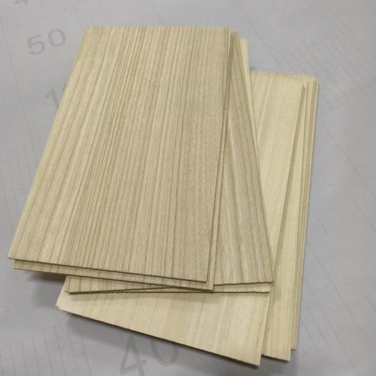 Table tennis racket bottom plate Paulownia large core material 17*28 cm 3-3.5-5 mm Paulownia table tennis racket large core material