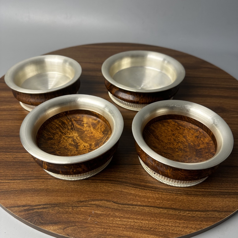 White Copper Silver-Plated Pure Handmade Wooden Bowl in Tibetan Style, New Model Tea Bowl
