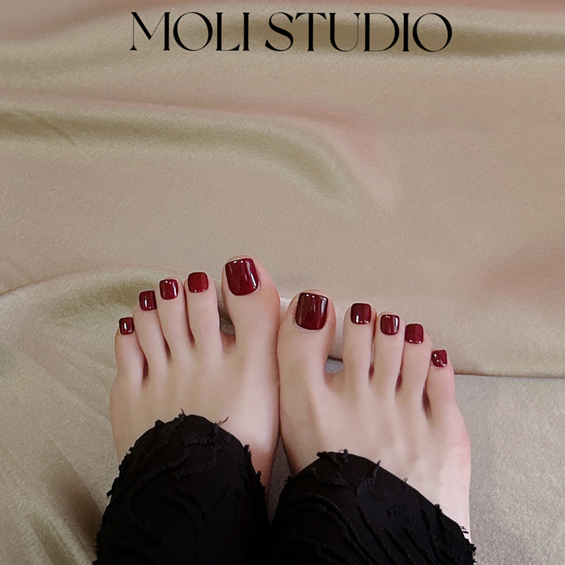 Molinail Cherry Red Solid Color Wearable Nails Toenails High-End New Spring and Summer Short Style Wearable Nails