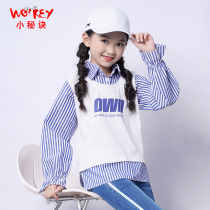  Girls  long-sleeved T-shirt 2020 spring new childrens girls spring and autumn sweater womens big childrens fashion western style top trend