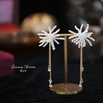 Suitable for summer earnails and famous earrings of crystal earrings design high-cold wind ear cranks