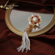 Strange day brooch female natural freshwater pearl pin decorative coat coat coat corsage