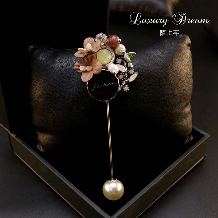 South Korean fashion chest needle chest flower pearl Don't pin a small black clip cardiovert jacket cloak button-pin accessories for women