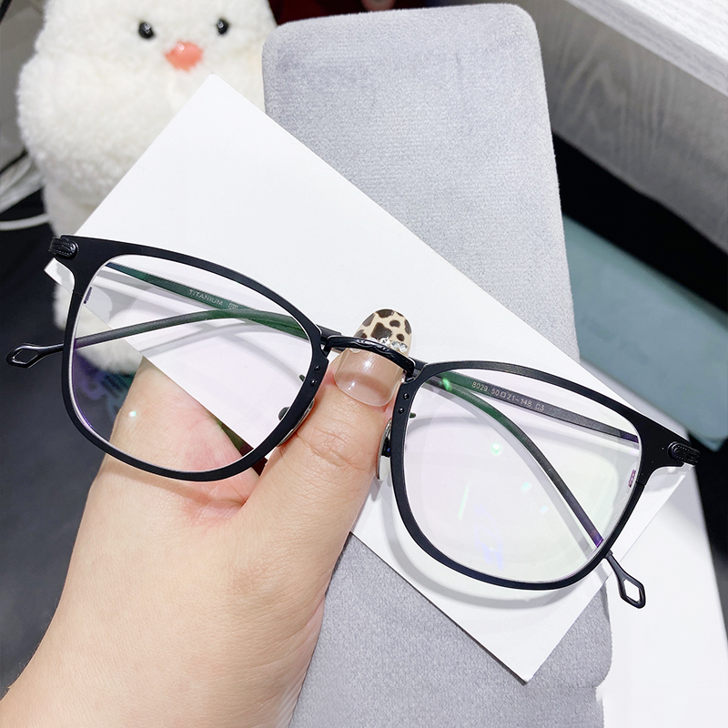 Pure titanium ultra-light myopia glasses frame Yu Wenle with the same retro frame flat light men with degrees can be matched with lenses for women
