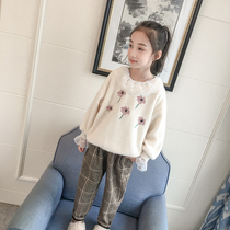 Girls sweater 2019 new autumn and winter Korean version of foreign style lace fashionable pullover childrens winter thick knitted sweater tide