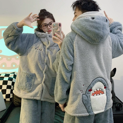 Коралловая бархатная акула, пижама для влюбленных, демисезонный комплект, популярно в интернете, коллекция 2023, увеличенная толщина