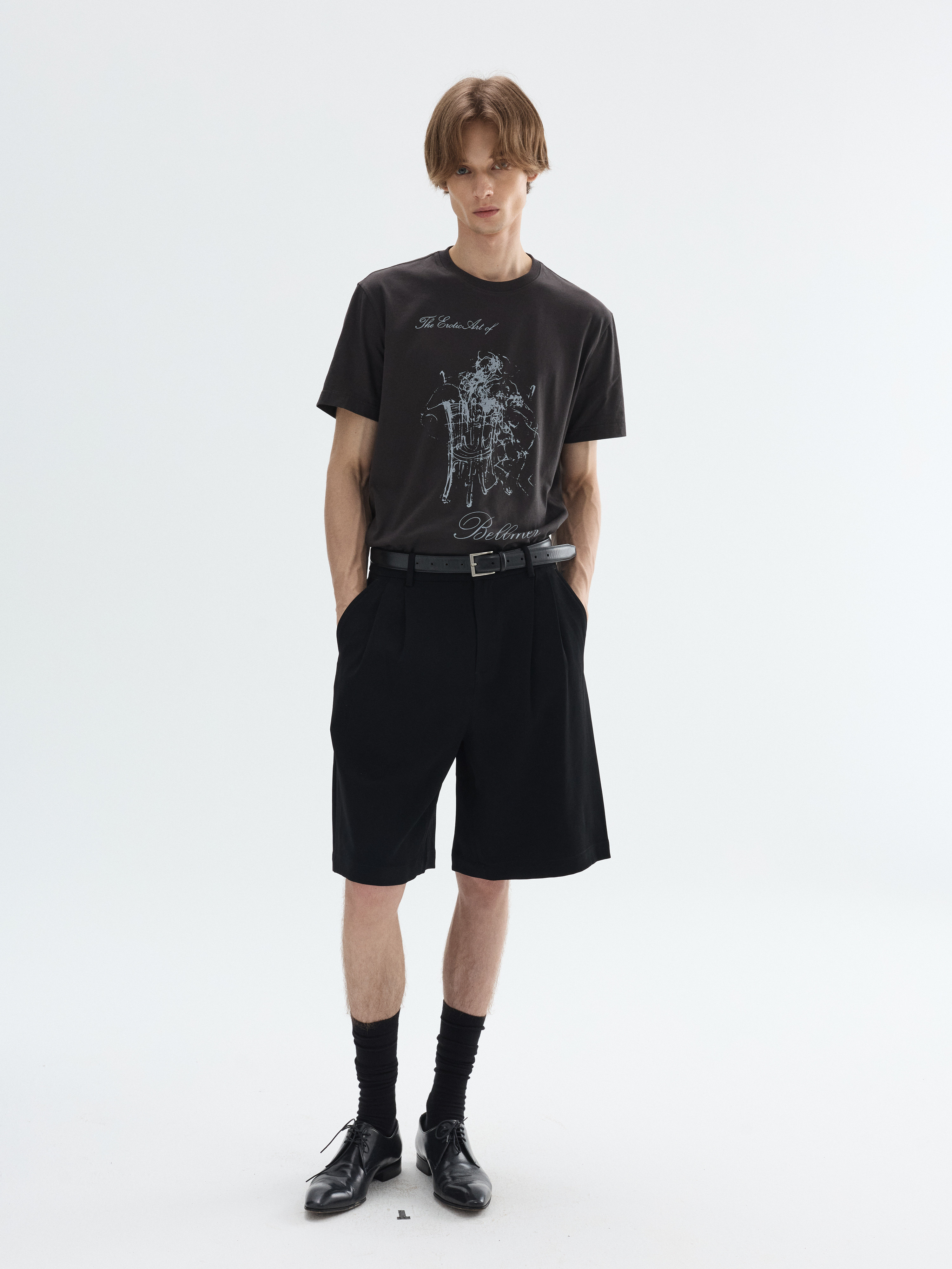 PURESQUARE Vintage Abstract Line Portrait Tee