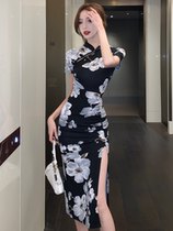 2023 retro national trend printed improved cheongsam high slit daily hip-covering pleated waist mid-length dress