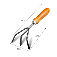 Трехнокожие грабли с твердым деревом