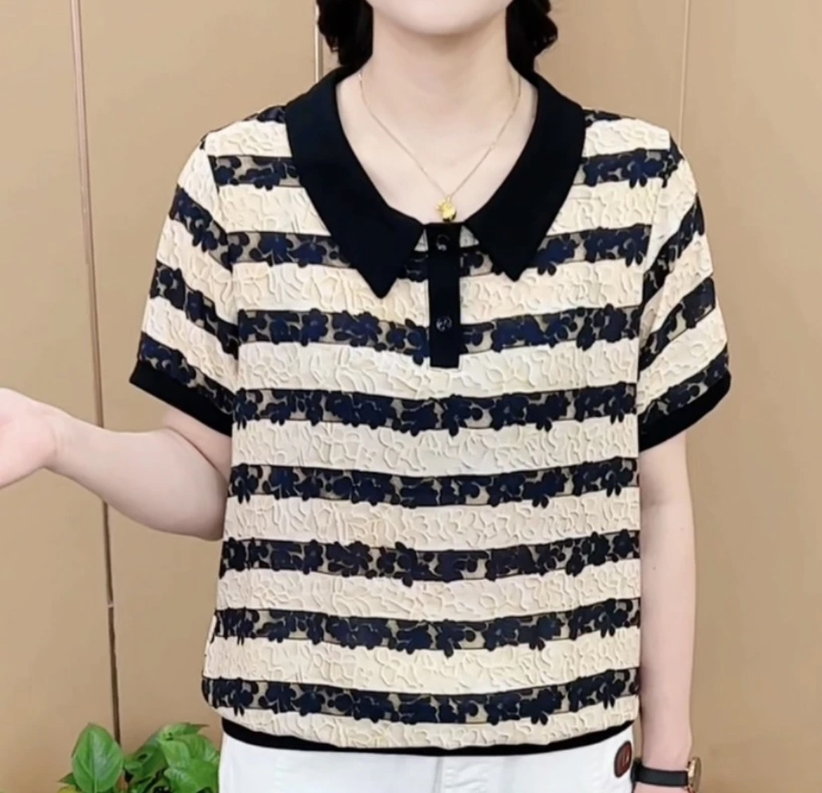 2026新款时尚休闲条纹娃娃领上衣中老年妈妈宽松透气显瘦短袖t恤