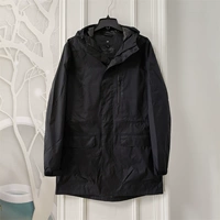 Черный водонепроницаемый плащ, длина миди