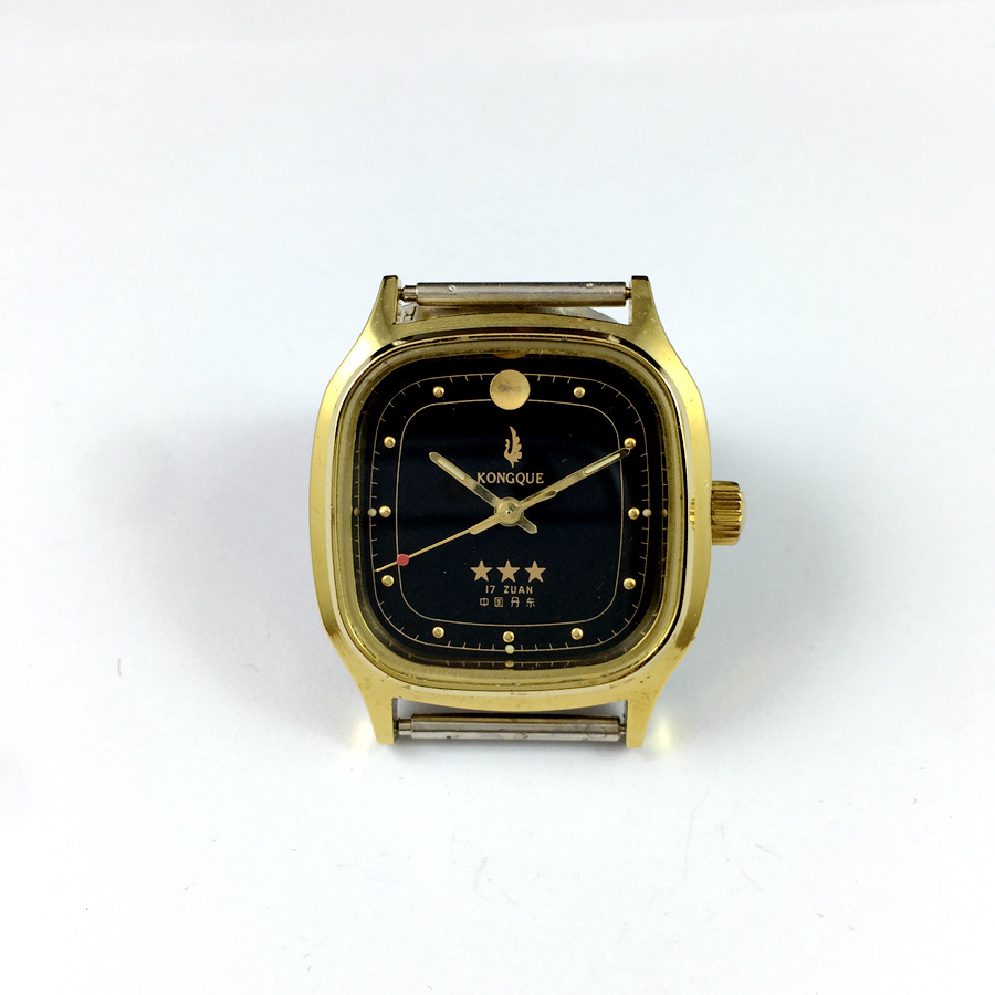 (Guangguang Shops) Liaoning Watches Factory Prolific Peacock Hand Mechanical Watches Yellow Shell Black Face