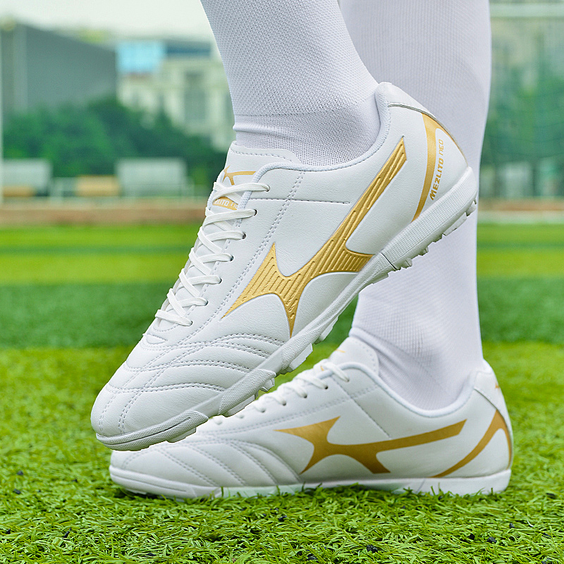 C Ronaldo football shoes broken nails male and female adult children AG long and short nails primary and secondary school students anti-skid competition breathable training shoes