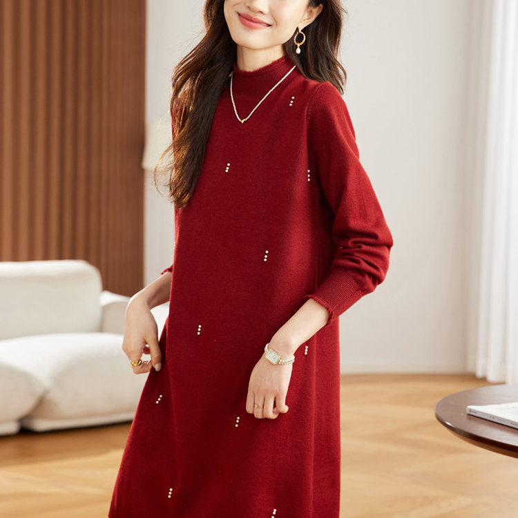 Knitted Dress with Coat for Women, Autumn and Winter Loose Mid-Length Base Dress, Stylish Over-The-Knee Beaded Sweater Dress