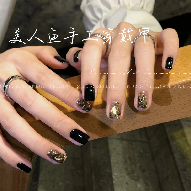 Autumn and Winter New High-End Whitening Cool Black Flash Mineral Gold Diamond Black Gold Handmade Wearable Manicure Removable Pregnant Women Sexys