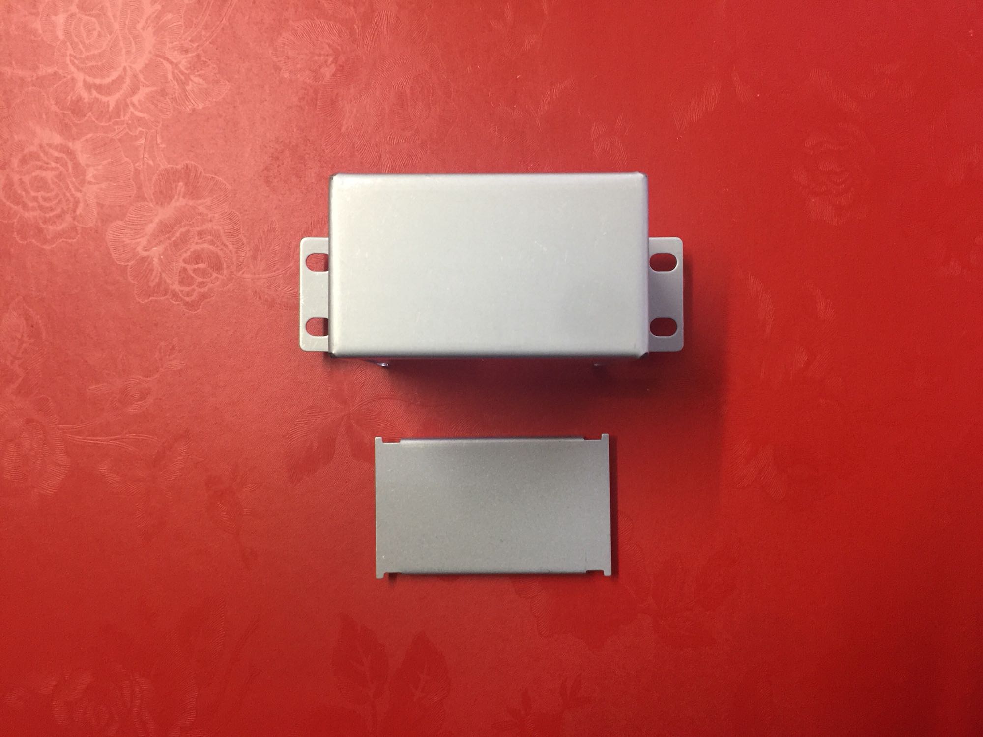 Transformer EI66 * 37 flat core applicable inner width 37 5 upper cover thickness 1 0 6 cover 0 holes distance 92