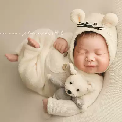Hammy newborn's photo props mouse year full moon photo costume doll baby baby treasure Sky Hundred Day Light Theme