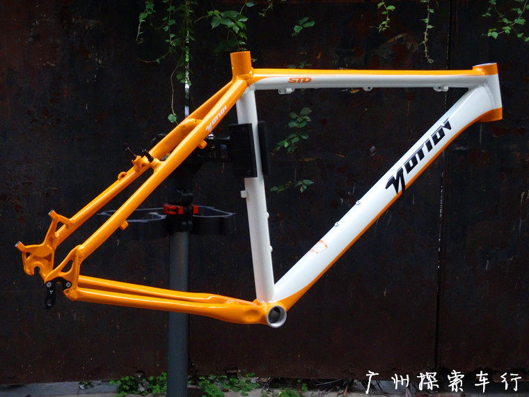 Taiwan production MAGIC Xun MOTION STD 26 27 5 inch mountaineering frame disc brake V brake ultra-light ATX XTC