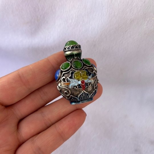 Антикварная медная посуда, старинные предметы, курительная трубка, коллекция из клошоне, практичные принадлежности для курения, мини-ингалятор для носа, портативный ручной предмет