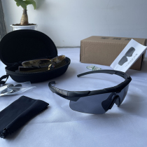 New Special Battle Goggles Tactical Glasses Outdoor UV-UV Wind Mirror New sunglasses Three-color lenses