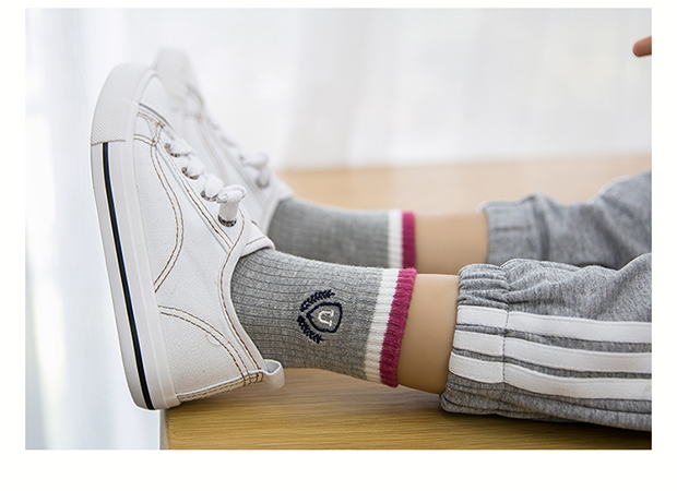 Vớ trẻ em, bé trai, vớ, vớ trẻ em, thêu, vớ thể thao, vớ ống, vớ mùa thu và mùa đông, cotton, mùa đông 357 vớ chống trơn trượt cho bé