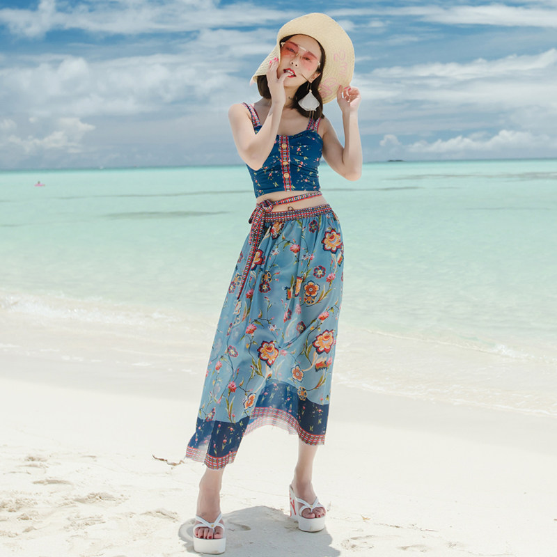 Bikini three-piece Thai beach honeymoon holiday couple set spa men's and women's beach pants swimming clothes