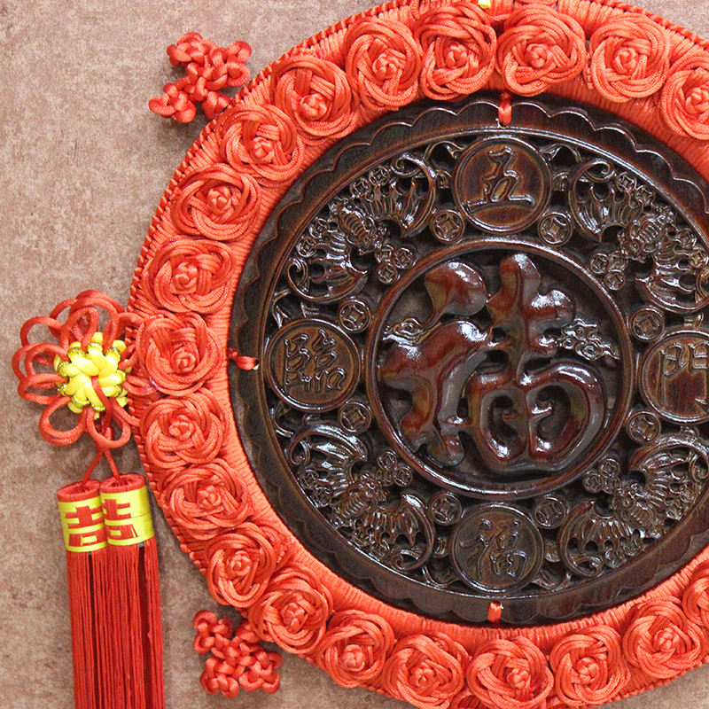 East Yang Solid Wood Engraving New Chinese Imitation Antique Pendant Round Flower Lattice China Knot Hollowed-out Living Room Xuanguan wall-hanging-Taobao
