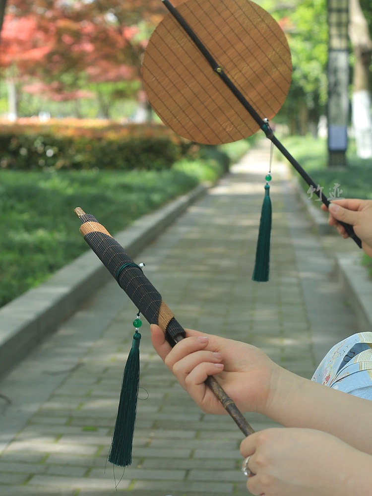 国风大漆紫竹编挂腰扇子可卷纯手工麈尾宫扇便携古典刺绣汉服团扇-阿里巴巴