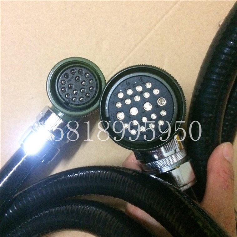 Send that Section Four Axis CNC Processing Center Mitsubishi Fourth axis Taiwan Tan Xingtan Jia