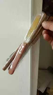 Building the merits of the tower-No. 008-The mixing of gypsum powder is strongly recommended to use a stirring rod