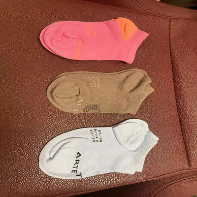 Foreign trade children's pure cotton socks, boys' summer thin short socks, middle and large children's student sports multi-color anti-odor boat socks