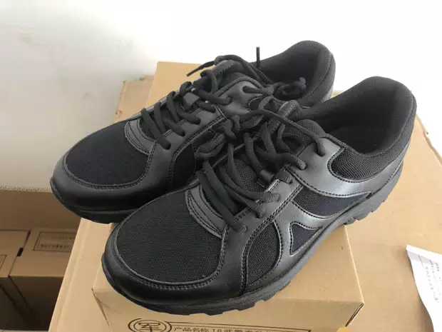 New training shoes male - style 3514 factory spring - autumn small black shoes outdoor low - gang sports super light running shoes