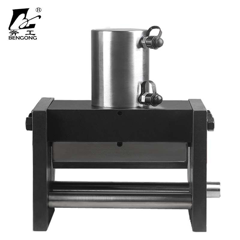 CB-300mm wide busbar busbar processing machine Electric copper bar bending machine Hydraulic iron plate steel plate bending machine