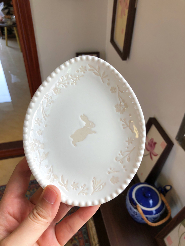 Ceramic Creative European-Style Underglaze Relief Rabbit Dinner Plate Dessert Plate Snack Plate Length 15 ㎝