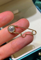 18k golden coins are pin - pin - crashed chest needle pendant