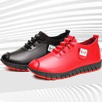 Autumn and winter leather shoes female Korean version of Joker sports shoes plus velvet warm cotton shoes Flat mother shoes non-slip soft sole shoes