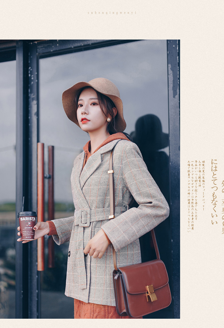 Suit chic áo khoác mùa thu sớm 2018 đầu thu mới giản dị kẻ sọc ngắn áo khoác ngắn nữ retro áo kiểu nữ đẹp tuổi 30