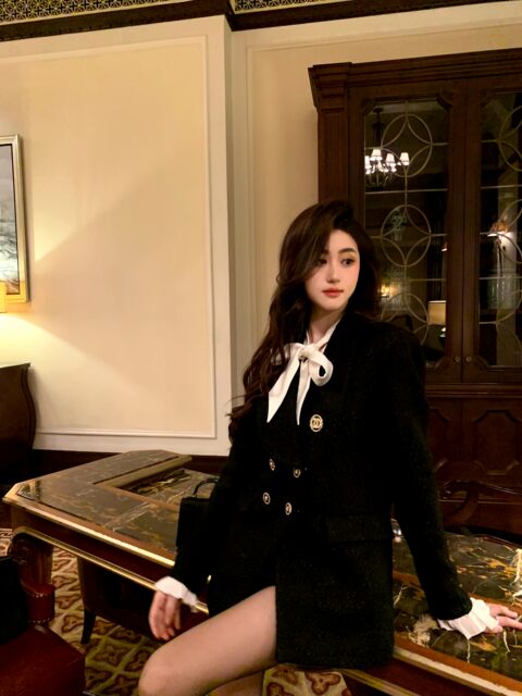 Hollinna Woolen Coat Women's Mid-Length 2025 New Tweed Black High-End Blazer