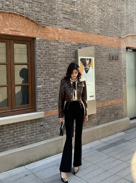 Hollinna Short Brown Leather Jacket for Women, Spring and Autumn 2025 New Style, Stylish and Slimming, Retro Biker Jacket for Women