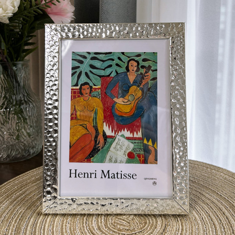 Simple European-Style Silver Photo Frame 678 10inch Desktop Display Family Portrait Children's Hippocampus Body Wedding Photo Frame with Printing