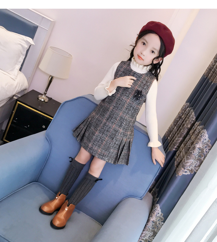 Váy vest nữ mùa thu và váy len mùa đông 2018 Quần áo trẻ em mới trong váy kẻ sọc lớn cho trẻ em cửa hàng quần áo trẻ em