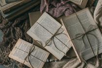 Retro ornaments yellow English page background decoration old background old English old page photo props